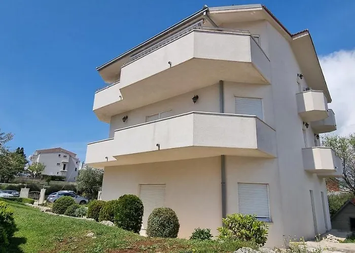 Gojini Dvori Apartament *