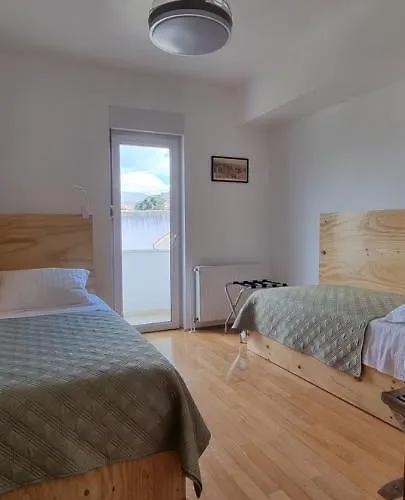 Gojini Dvori Apartament Split