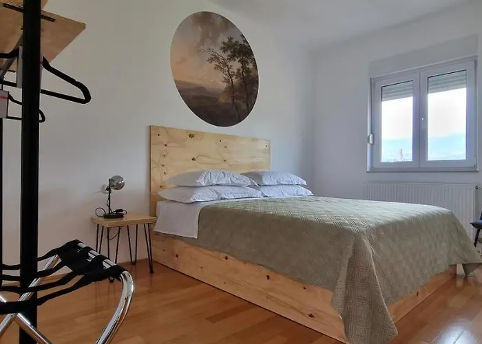 Gojini Dvori Apartament *